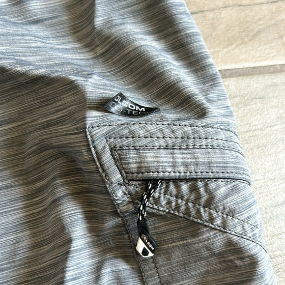 Volcom mod-tech swim trunks - Picture 8 of 8